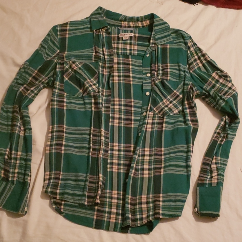 DONATED Green Lightweight Button-down